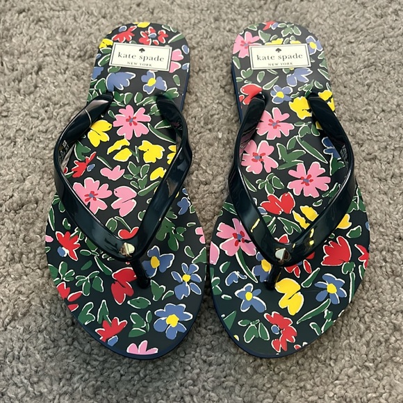 NWT kate spade new york floral flatbush sandals - Picture 2 of 5